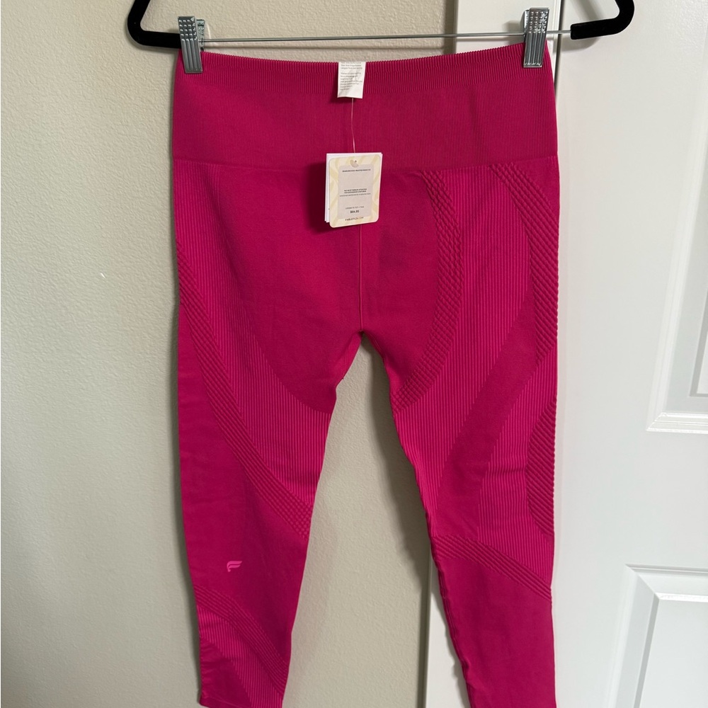Fabletics Vibrant Pink Leggings